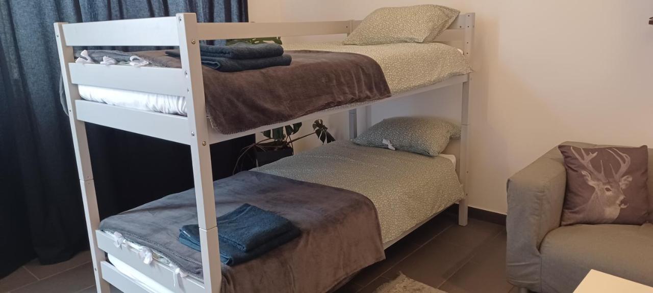 Studio Apartman Ada 사모볼 외부 사진