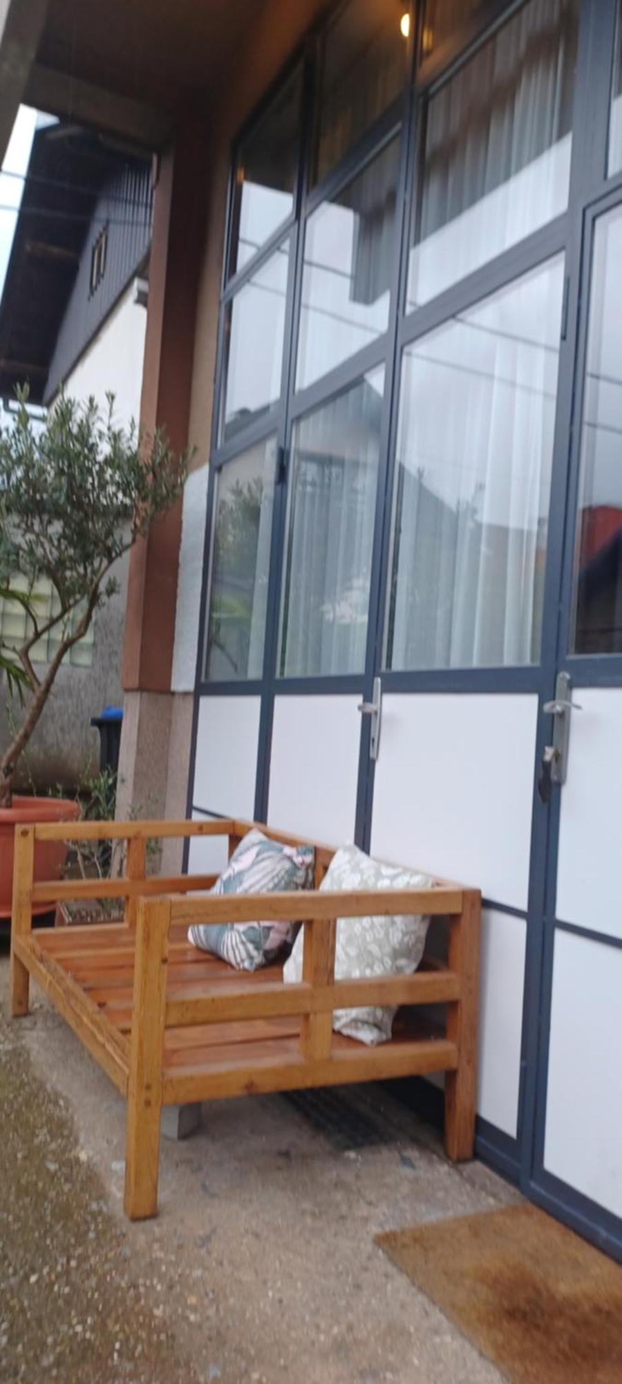 Studio Apartman Ada 사모볼 외부 사진